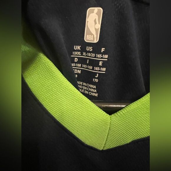 Minnesota Timberwolves NBA Dri-Fit Short Sleeve Shirt Men's XL 18-20 - Picture 6 of 13